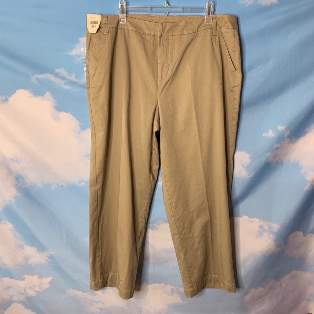 NWT-Cherokee- Khaki Pants size 20w short